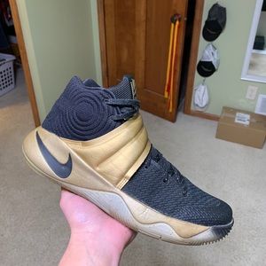 Kyrie 2 Nike iD Custom